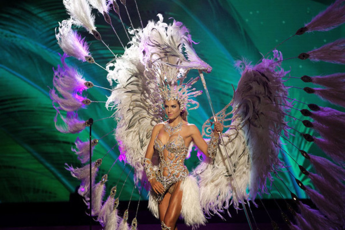 Los peores trajes típicos de Miss Universo 2015