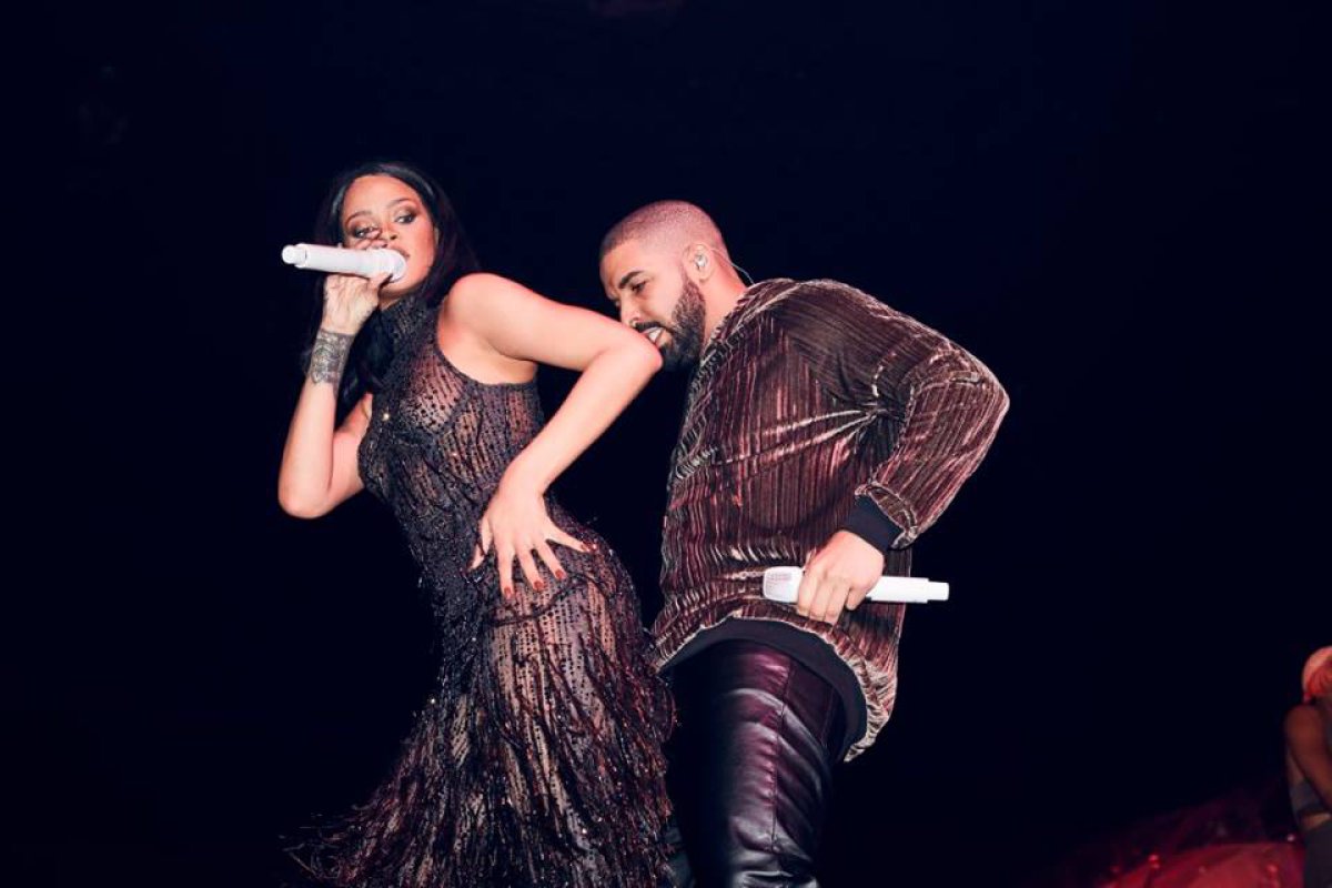 Los memes de la ‘friendzoneada’ de Rihanna a Drake en los VMA’s