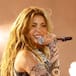 ¿Shakira besó a misterioso hombre en pleno concierto? Esta es la verdad detrás del video viral