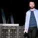 El apasionado beso de Sam Smith con este famoso actor confirmaría su nueva relación