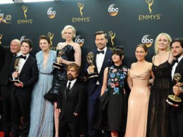 'JUEGO DE TRONOS' PROHIBE A SUS ACTORES EL USO DE LAS REDES SOCIALES