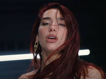 Dua Lipa robó suspiros de fanáticos tras publicar tentadoras fotos en su cumpleaños