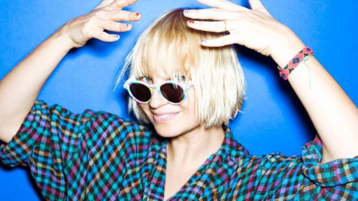 10 canciones que no sabias que habían sido escritas por Sia