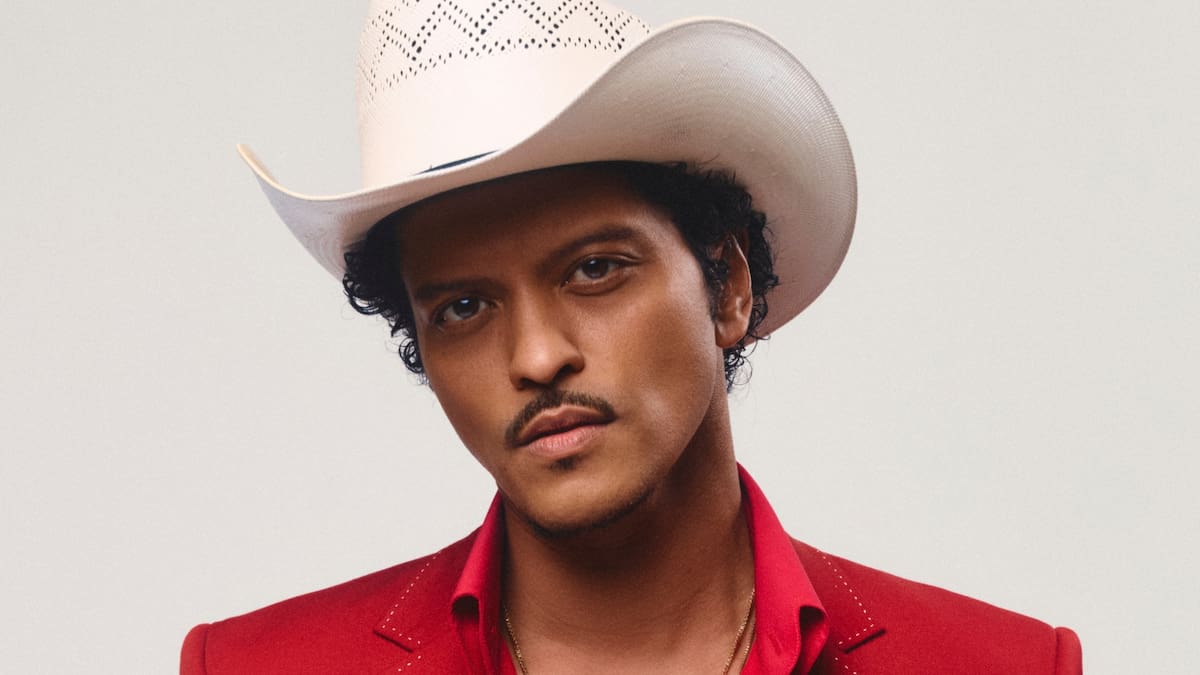 Letra y traducción oficial de 'Risk iT All', la nueva canción para boda de Bruno Mars