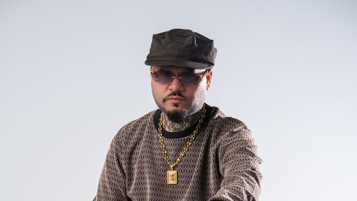 ¡Farruko está de vuelta! Este es su nuevo álbum 'Manda La Plena Moh'