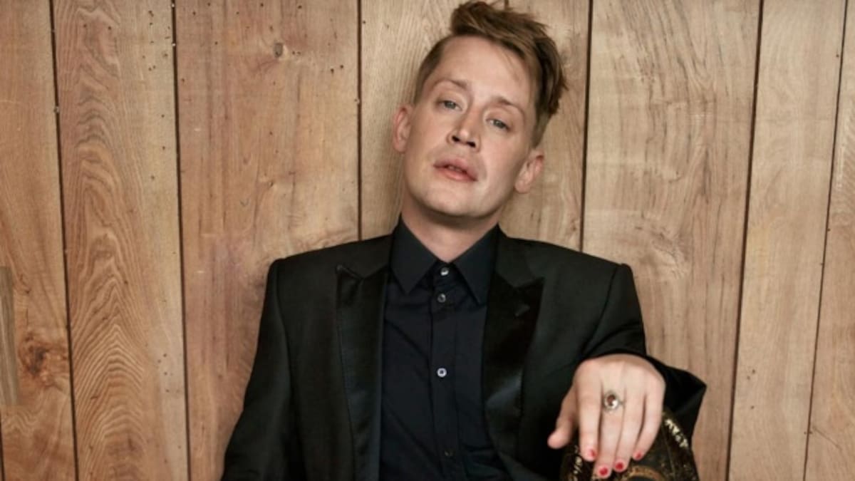 Macaulay Culkin es sensación en las redes por usar un tapabocas de su personaje de ‘Mi pobre angelito’