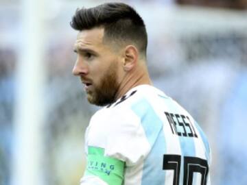 PAREJA RUSA SE SEPARA... ¡POR CULPA DE MESSI!