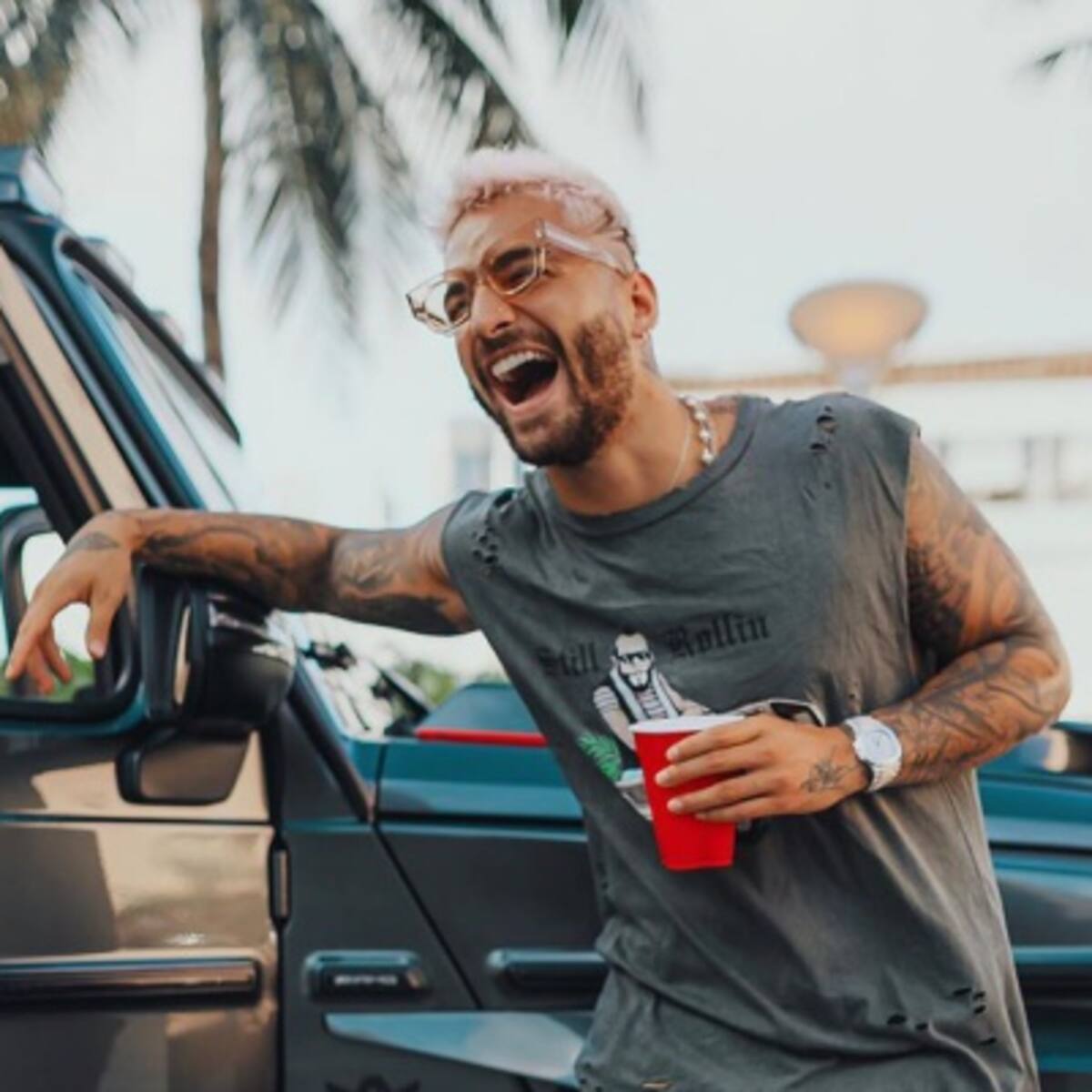 Maluma estrena 'Hawái' y así reaccionaron en redes sociales