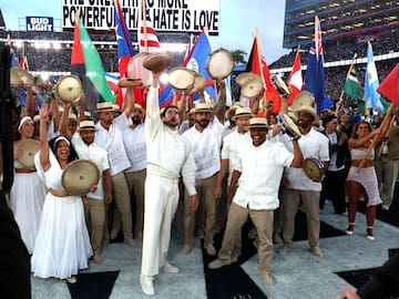 ¿Cuánto dinero se lleva Bad Bunny por actuar en la Super Bowl?