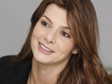 CAROLINA CRUZ SE TATUÓ EN LA PELVIS POR ESTA PODEROSA RAZÓN