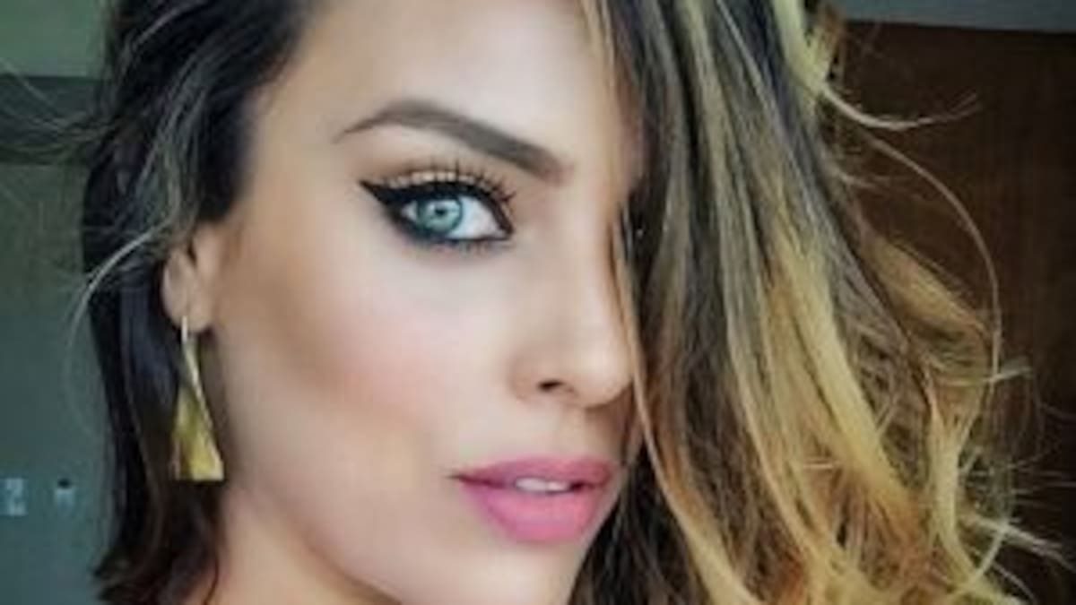 Sara corrales está muy enamorada