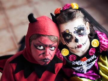 ¿Cómo hacer una foto estilo Ghostface en Halloween con Gemini?