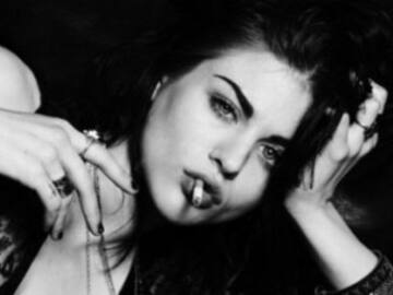Así luce Frances Bean Cobain, la hija de Kurt Cobain