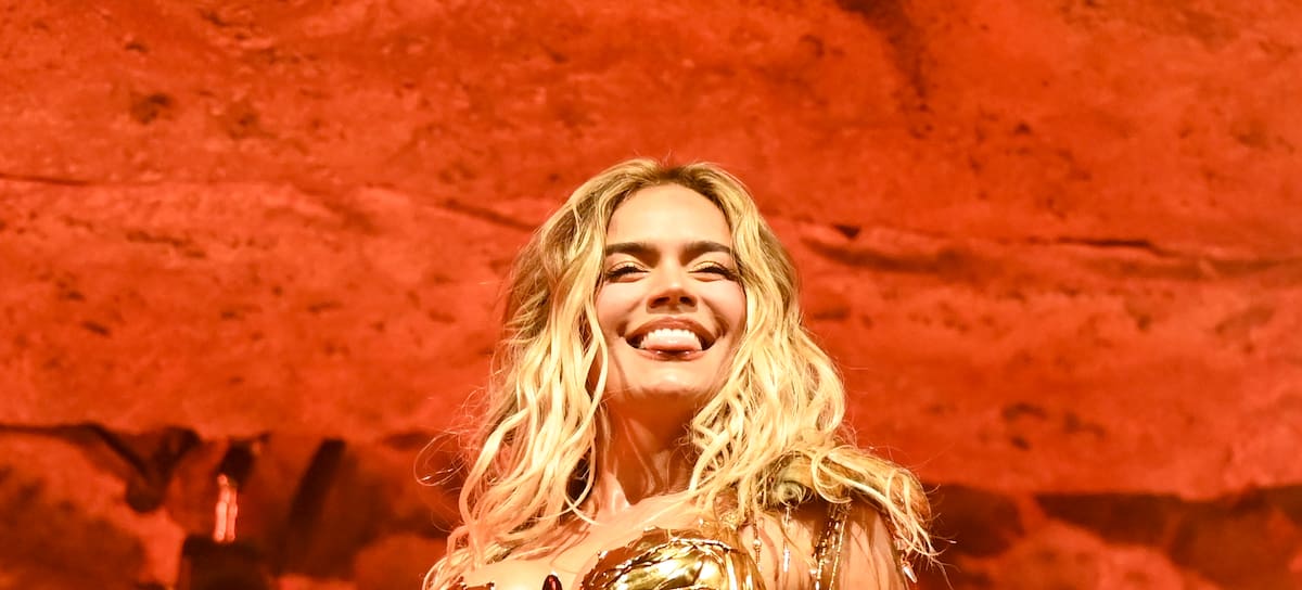 Karol G actuando en Coachella el 12 de abril de 2026 como headliner. Katie Flores/Billboard via Getty Images