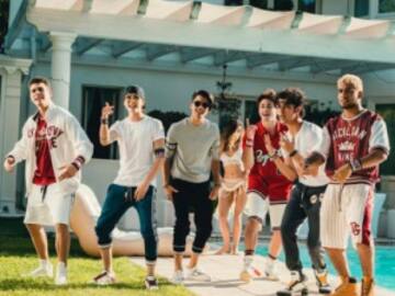 CNCO ESTRENÓ EL VIDEO MUSICAL DE SU NUEVO SENCILLO 'SE VUELVE LOCA'