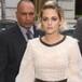 EL APASIONADO BESO DE KRISTEN STEWART CON LA EX NOVIA DE MILEY CYRUS