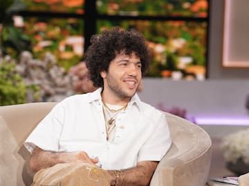 ¿Quién es Benny Blanco, el prometido y futuro esposo de Selena Gómez?