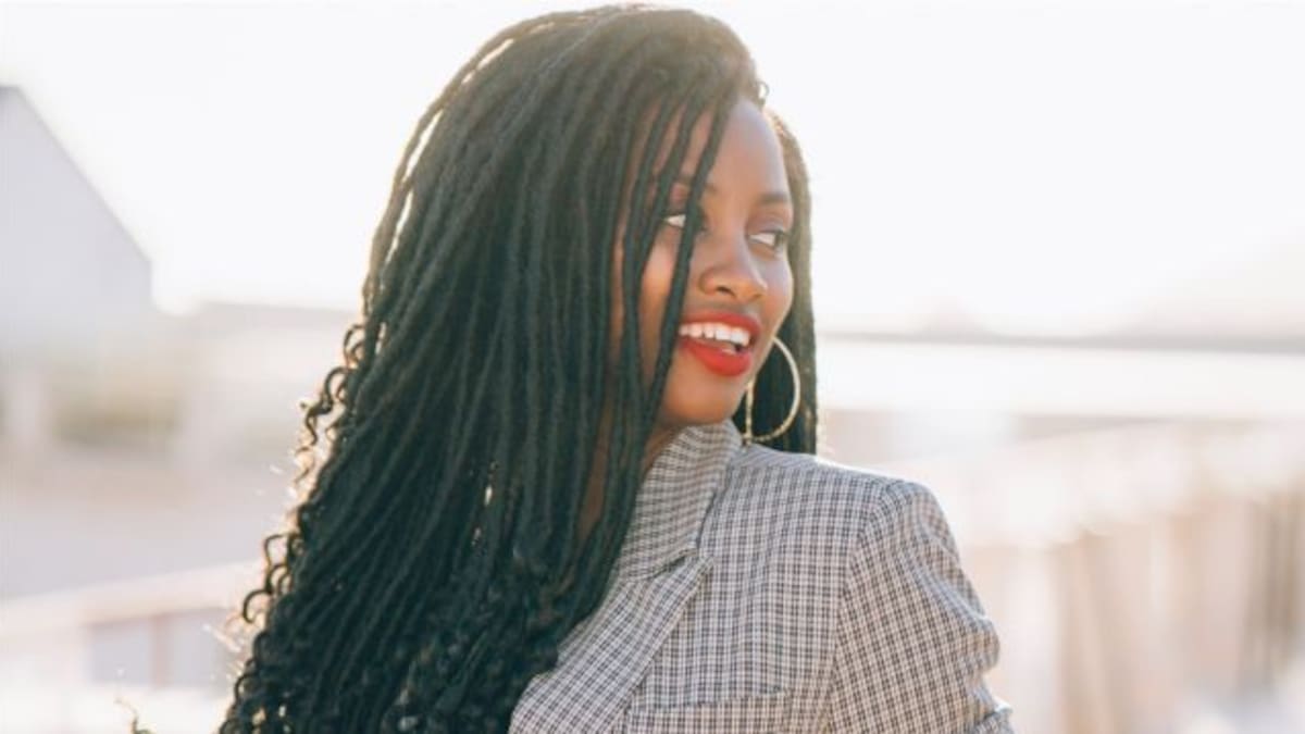 3 ideas para crear tu outfit navideño de manera sostenible, ¡toma nota!