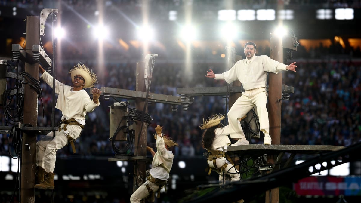 ¿Cuál ha sido el mejor show de medio tiempo en la historia del Super Bowl? IA respondió