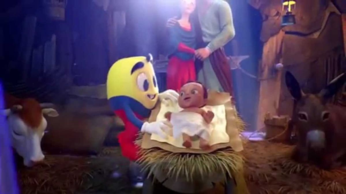 El niño del comercial de Águila Roja canta así en la actualidad