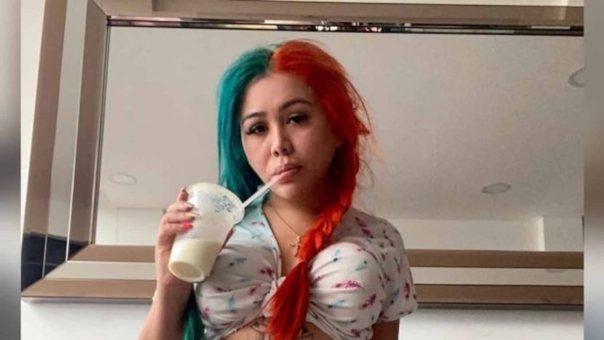 Yina Calderón y su ritual semidesnuda para alejar a "sus enemigos"