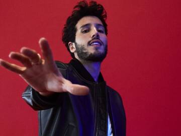 Sebastián Yatra posó como Dios lo trajo al mundo y sorprendió a todas sus seguidoras ¡Cambió mucho!