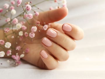 Cómo hacerte las uñas con diseño en casa: 5 consejos para que tu manicura luzca perfecta