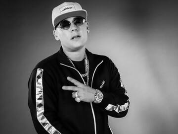 Famoso cantante de reguetón sufrió millonario robo en su casa; estuvo amarrado durante varios minutos