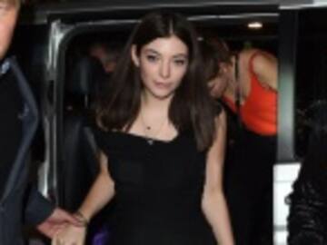 Lorde se disculpa tras comparar su amistad con Taylor Swift con una 'enfermedad autoinmune'