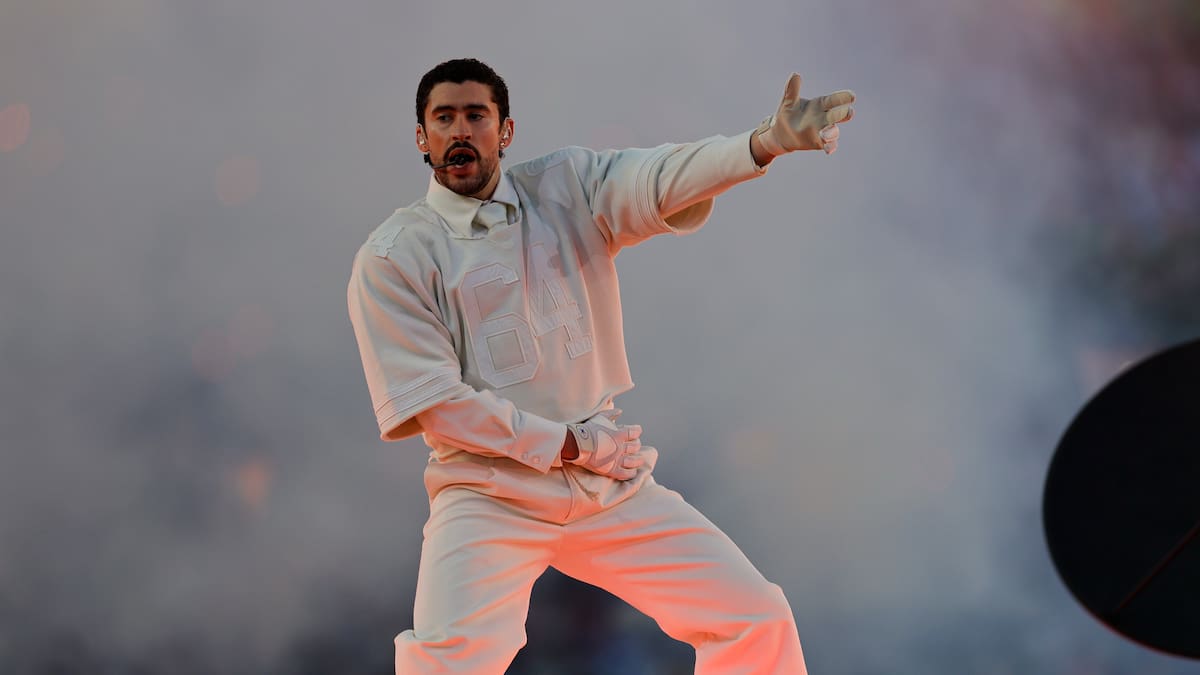 Acusan a Bad Bunny de falta “ilegal” durante Super Bowl LX y piden cárcel: "Enciérrenlo"
