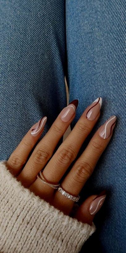 Créditos: Uñas para septiembre - Pinterest