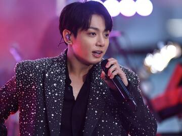 3 canciones de Jungkook que alcanzaron 1 billón de reproducciones en Spotify: letra y video musical