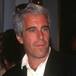 Jeffrey Epstein: las teorías sobre su muerte que expone el documental de Netflix 'Asquerosamente rico'