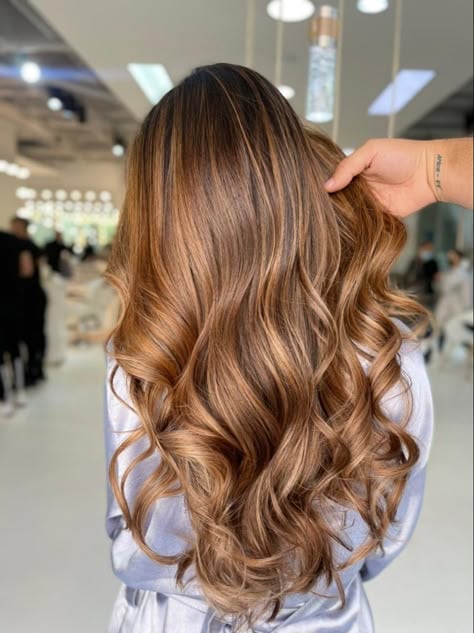 Créditos: Cobre suave con sabe dorada  - Pinterest