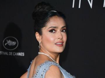 SALMA HAYEK SE CONVIERTE EN "GROUPIE" Y PERSIGUE A GIGI HADID EN PLENA MET GALA