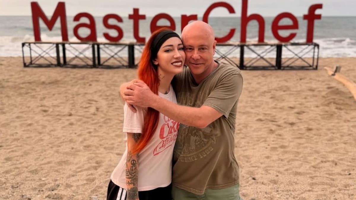Así fue la tajante respuesta de la novia de Jorge Rausch cuando se "burlaron" de su edad ¿Menor que el chef?