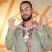 Maluma le dio un manotazo a fanático que le apretó la mano