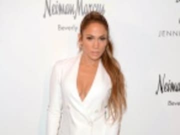 Jennifer López se muestra irreconocible sin una gota de maquillaje