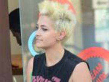 Paris Jackson se une a la moda de no ponerse sostén