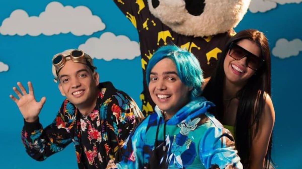 Los ‘Yolo Aventuras’ se roban la atención en los Kids Choice Award México 2020