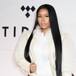 ENEMIGA DE NICKI MINAJ PUBLICA FOTO DE LA CANTANTE SIN CIRUGÍAS