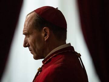 Dónde ver Cónclave, la película que muestra qué pasa en el Vaticano, tras la muerte del Papa Francisco