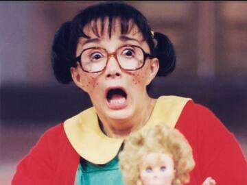 Lluvia de piropos a la ‘Chilindrina’ por posar en bikini