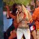 Así fue la presentación de Karol G en los MTV VMAs 2024; hasta bailó con Taylor Swift