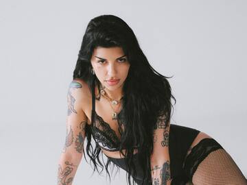 Cazzu sorprende con foto de Inti y misterioso hombre: "¿es el nuevo papá?"