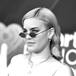 Anne Marie presenta su nuevo single "Heavy"