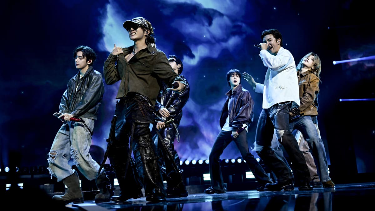 BTS sorprendió a todas las ARMY al bailar un éxito de Karol G; Al mejor estilo de Colombia