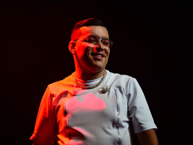 Yeison Jiménez se presenta en vivo en el James L. Knight Center como parte de su Invencible Tour.