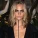 CARA DELEVINGNE SIGUE LOS PASOS DE BRITNEY SPEARS CON SU NUEVO LOOK