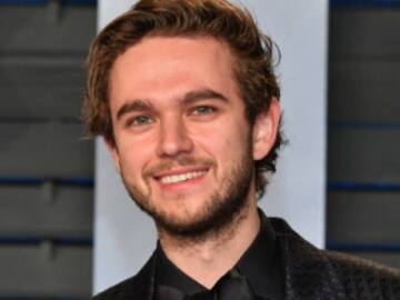 Zedd lanzó el videoclip de su canción “The Middle”